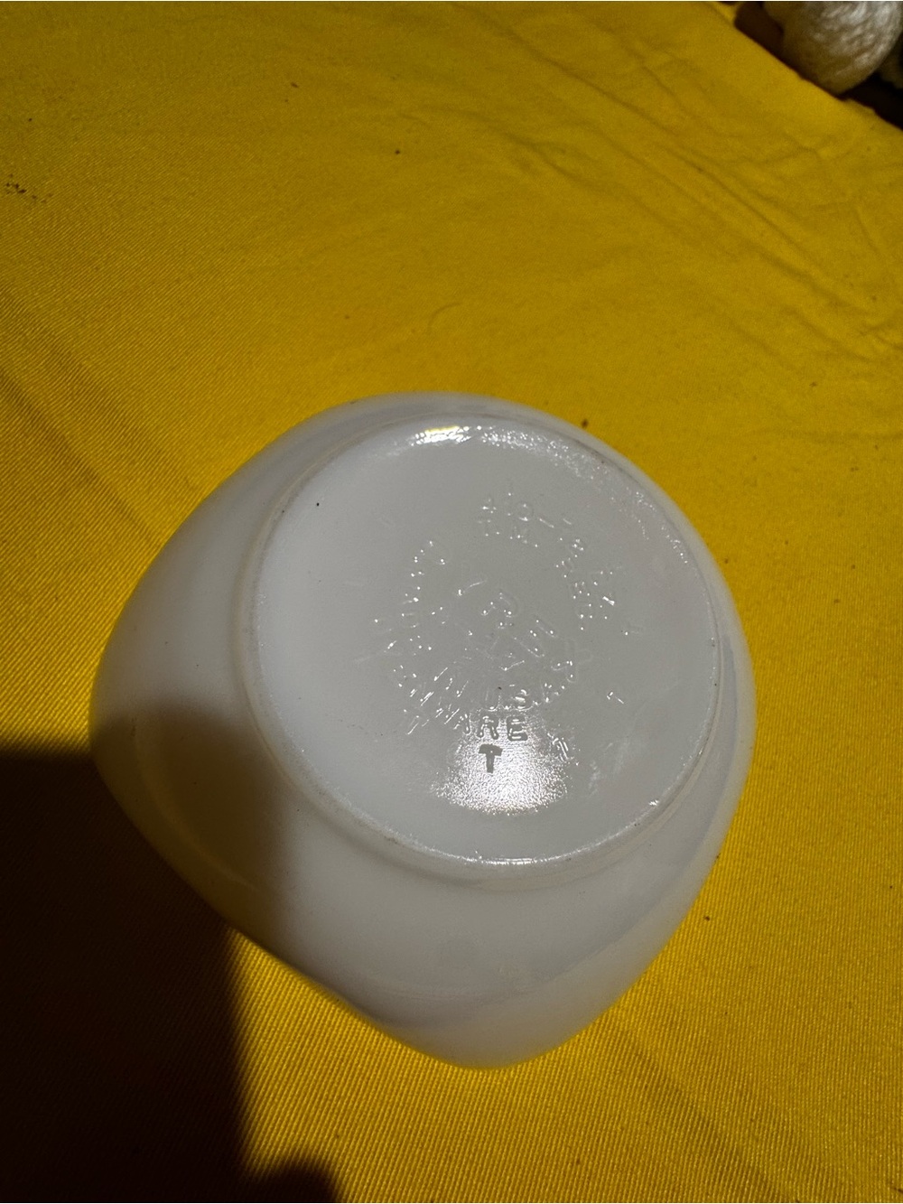 Pyrex - Picture 2 of 3